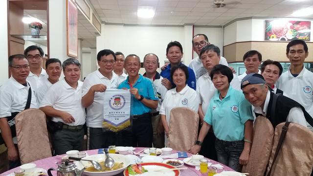 20170429_台中體育運動大學許光麃院長設宴款待 - 複製